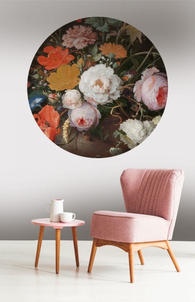 Cercle de papier peint montre fleurs de natures mortes