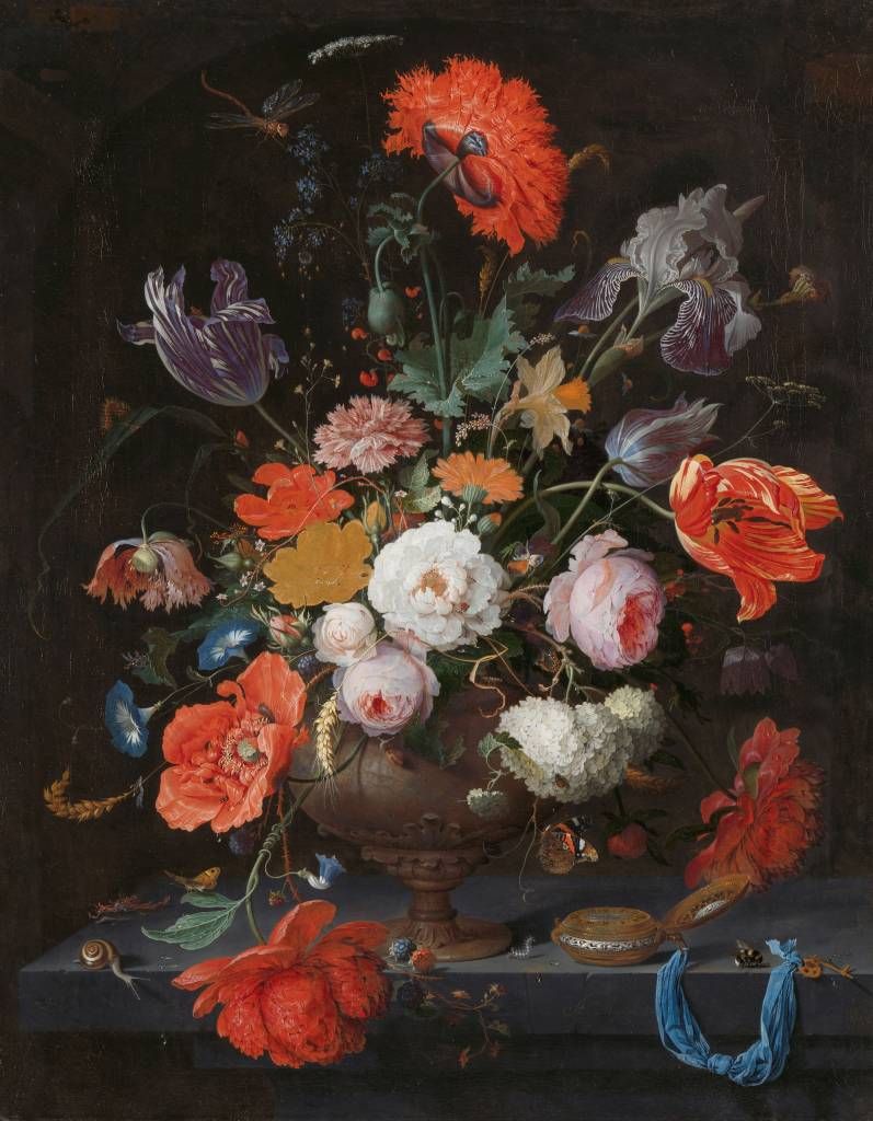 Nature morte avec des fleurs et une montre