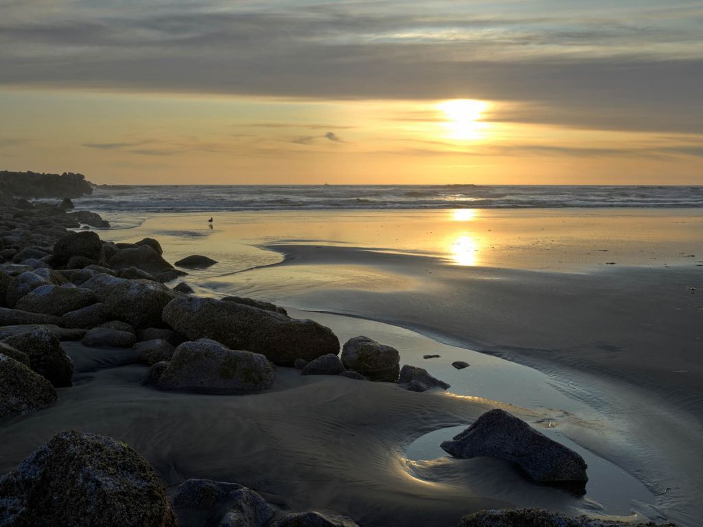 Coucher de soleil sur une plage