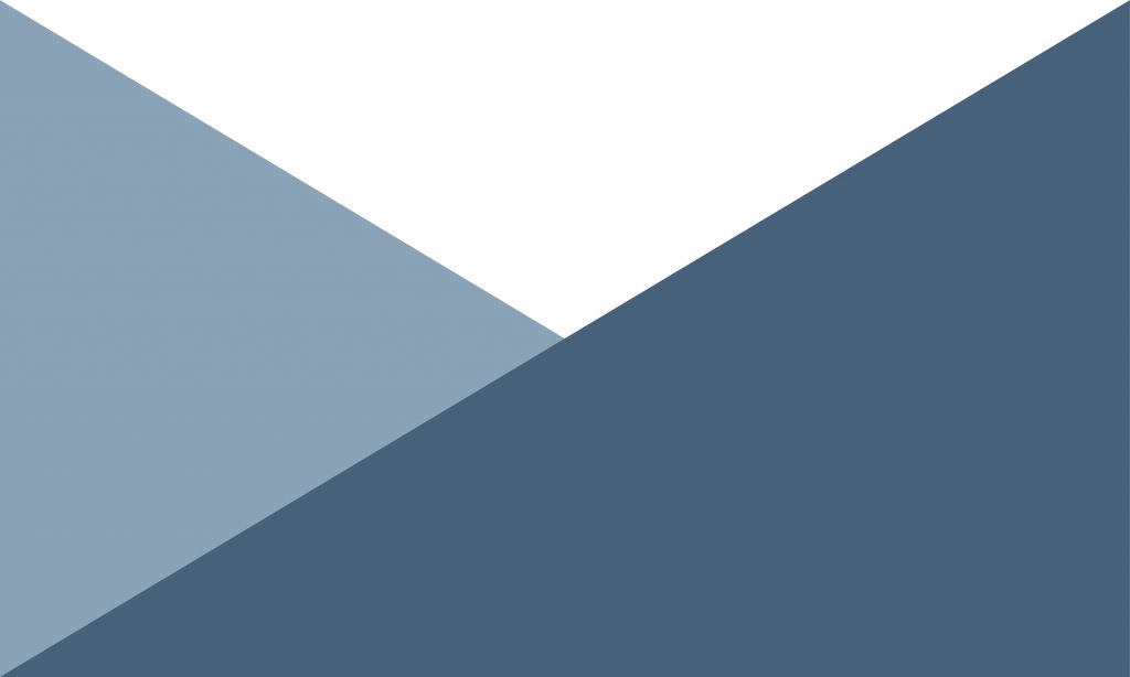 Des triangles dans les tons de bleu