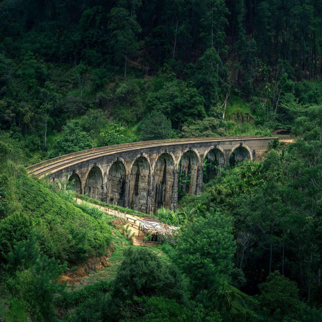 Pont dans le ciel