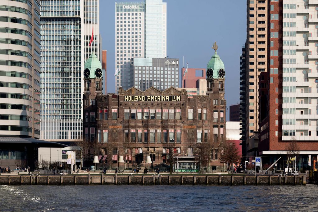 Hôtel New York Rotterdam en couleur 