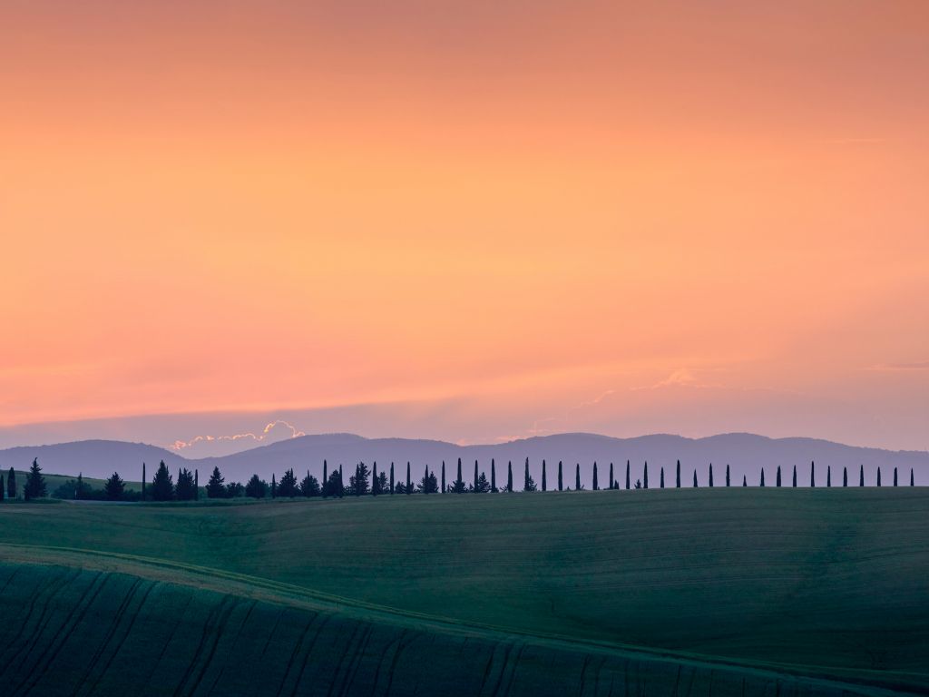 Paysage italien avec ciel orange