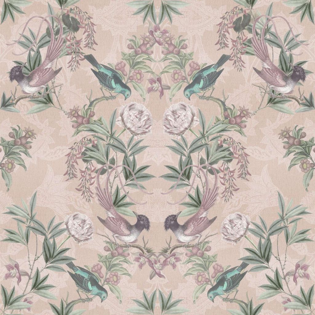 Oiseaux tropicaux parmi les fleurs