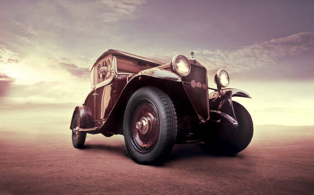 Oldtimer en perspective main product photo