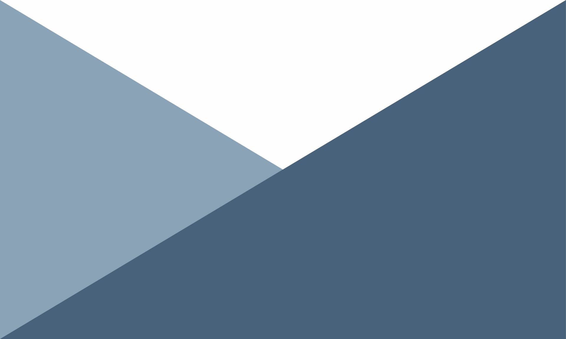 Des triangles dans les tons de bleu