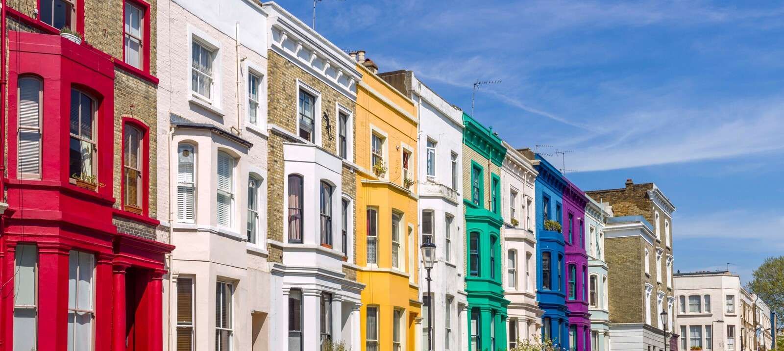 Des bâtiments colorés sur Portobello Road, Londres