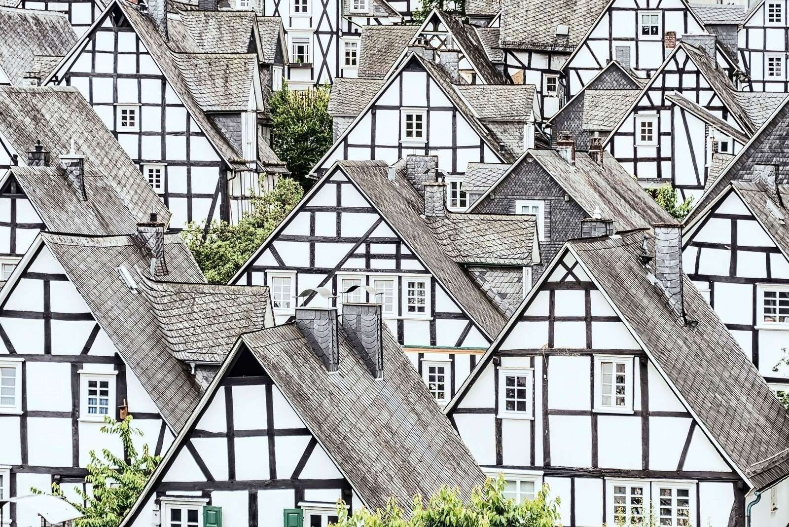 Ritme van zwart-wit vakwerk