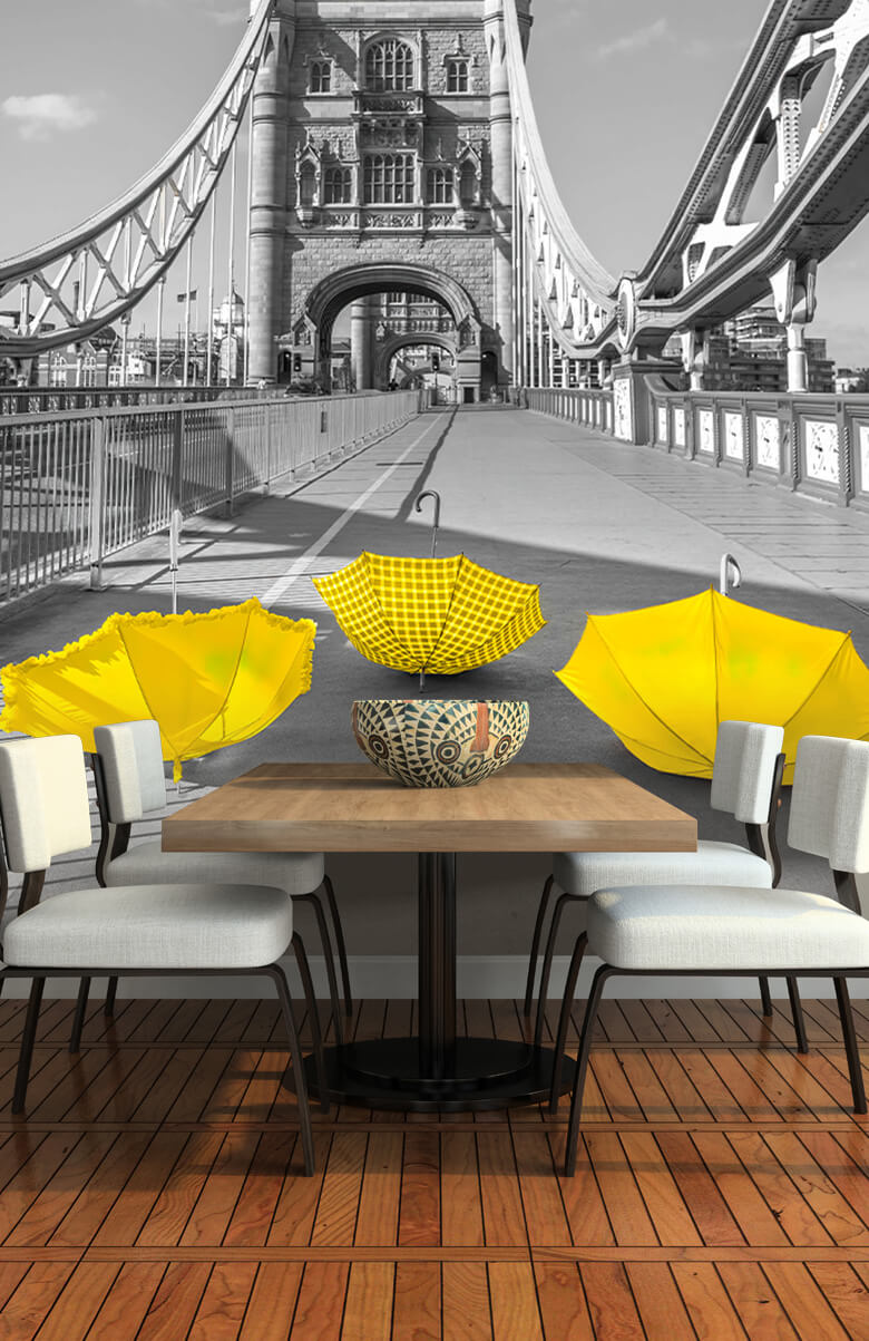  Parapluies jaunes sur le Tower bridge 10