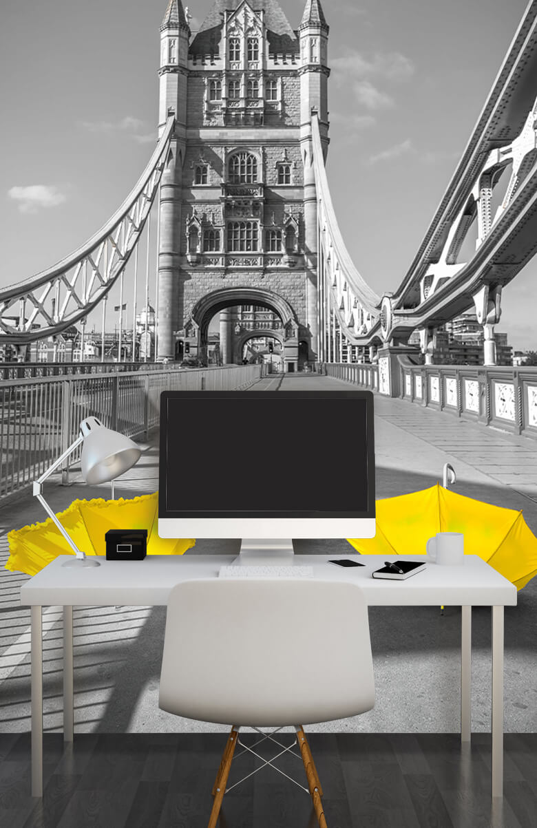 Parapluies jaunes sur le Tower bridge 13